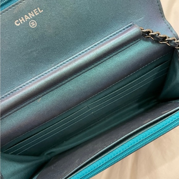 Metallic Chanel Lambskin Wallet on a Chain - Picture 6 of 10